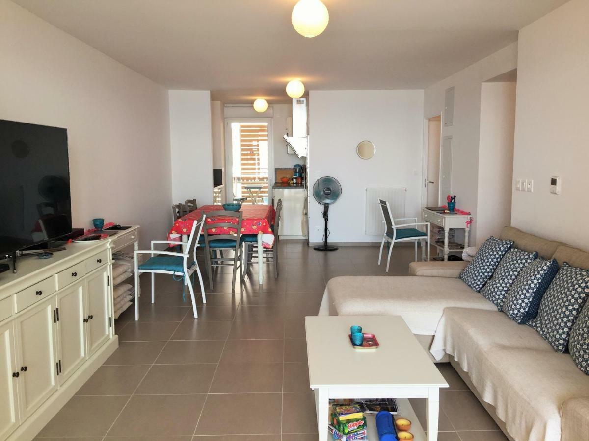 Meuble De Tourisme Classe, Climatisation, Pieds Dans L'Eau Palavas-les-Flots Kültér fotó